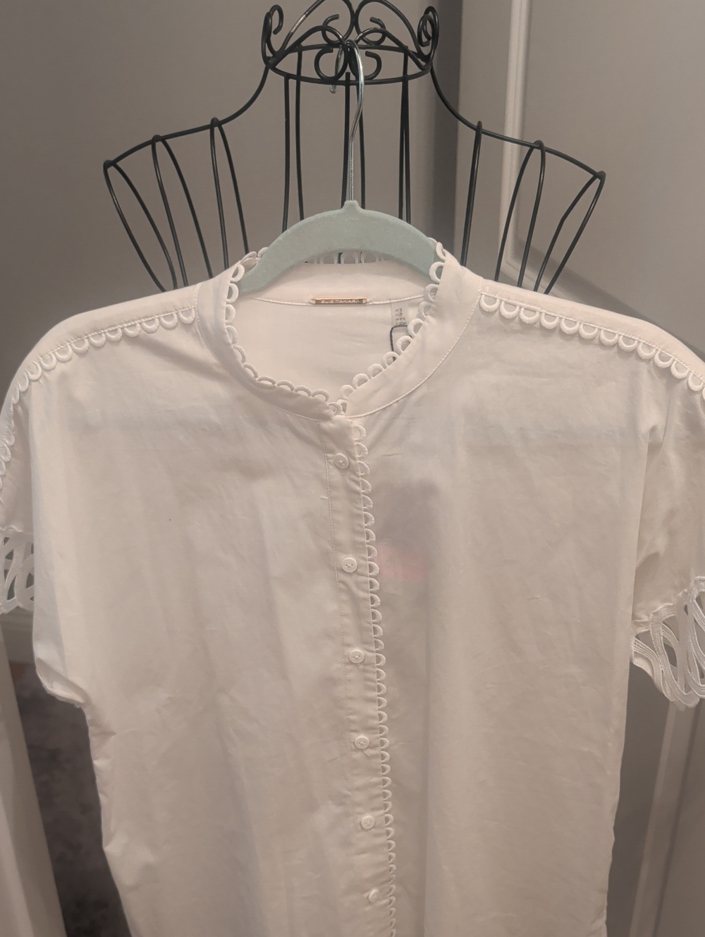Nwt Elie tahari Blouse